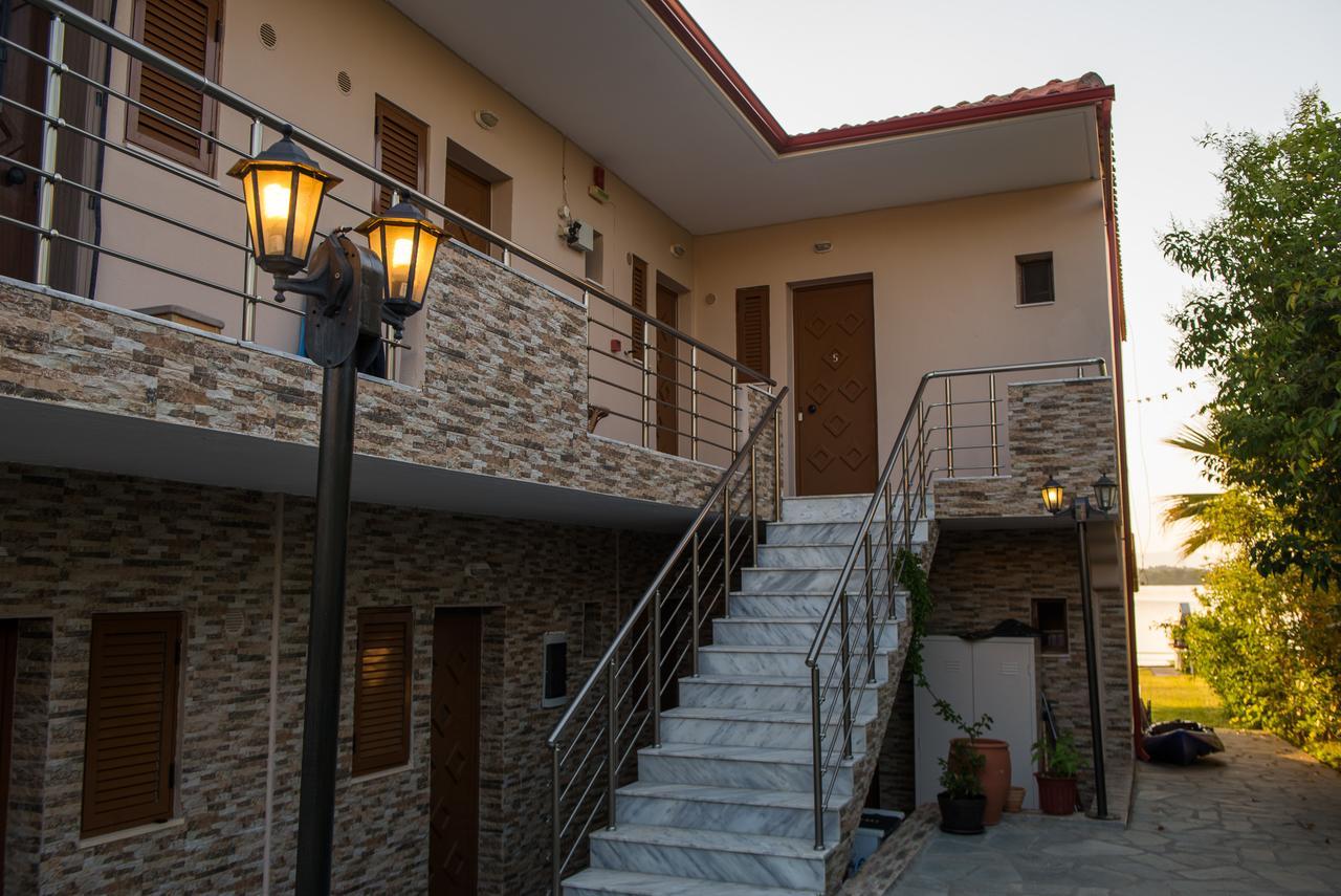 Edra Studios Βουρβουρού Εξωτερικό φωτογραφία